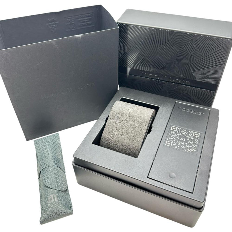 【MAURICE LACROIX/モーリスラクロア】 ポントス デイデイト PT6358 未使用品　裏スケルトン 腕時計 ステンレススチール/レザー 自動巻き/オートマ ブラック文字盤/ブラック革ベルト メンズ
【中古】【真子質店】【GD】




【YTK】