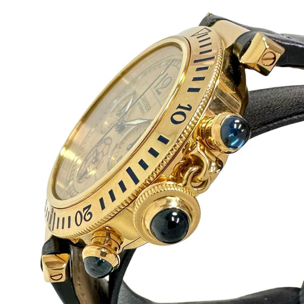 【CARTIER/カルティエ】 パシャ クロノグラフ W3017551 保証書/ギャラ/箱付き　2002年 FIFAワールドカップ 世界35本限定 裏スケルトン 腕時計 K18YGイエローゴールド/レザー 自動巻き/オートマ ゴールド文字盤/黒革ベルト メンズ
【中古】【真子質店】【BL】




【IIMiSI】