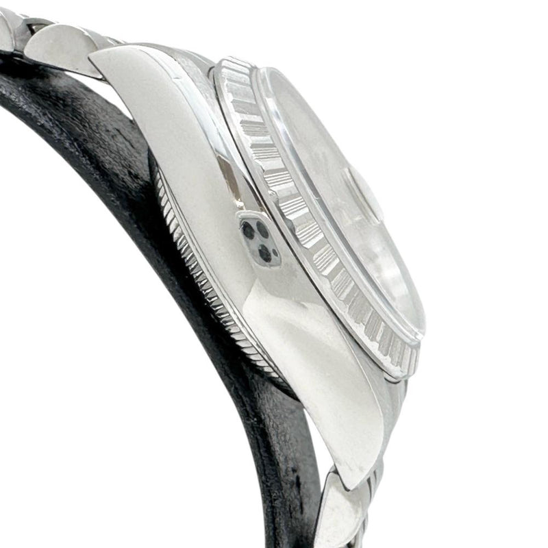 【ROLEX/ロレックス】 オイスターパーペチュアルデイト 69240 保有り 腕時計 ステンレススチール 自動巻き/オートマ T番(1996年) シルバー文字盤/シルバーベルト レディース
【中古】【真子質店】【BL】




【MaMoTx】
【ex】