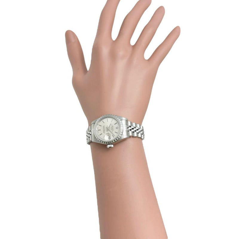 【ROLEX/ロレックス】 オイスターパーペチュアルデイト 69240 保有り 腕時計 ステンレススチール 自動巻き/オートマ T番(1996年) シルバー文字盤/シルバーベルト レディース
【中古】【真子質店】【BL】




【MaMoTx】
【ex】