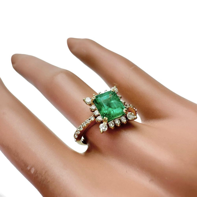 10.5号 エメラルド 1.577ct ダイヤモンド 0.40ct リング・指輪 K18ゴールド 18金 3.9g レディース
【中古】【真子質店】【NN】




【MoMox】