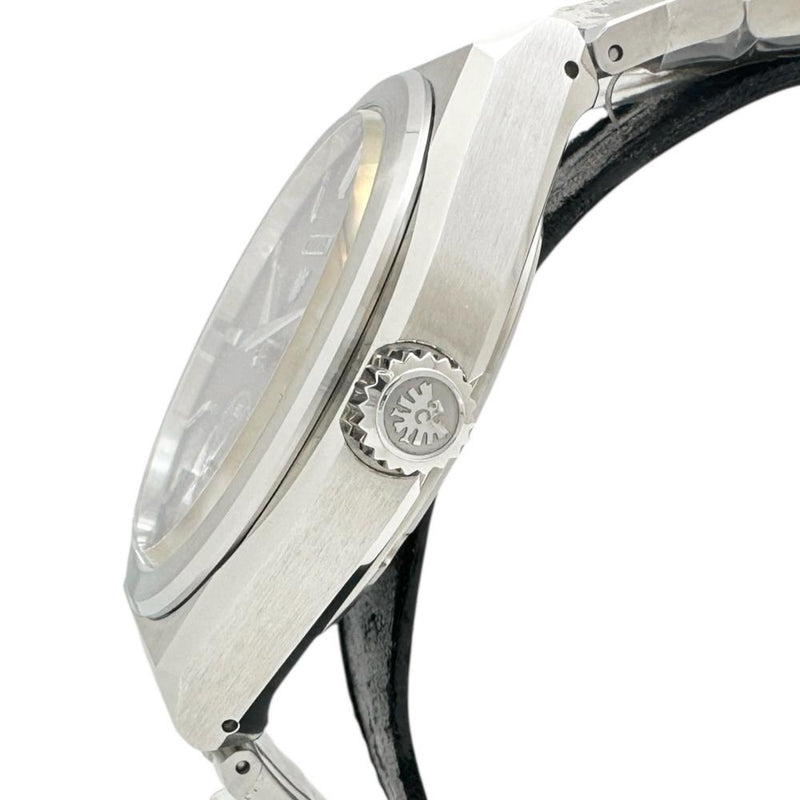 【CITIZEN/シチズン】 NC1000-51E 箱/保有り ザ・シチズン 特定店限定モデル 腕時計 ステンレススチール 自動巻き/オートマ ブラック文字盤/シルバーベルト メンズ
【中古】【真子質店】【BL】




【MoIKx】
