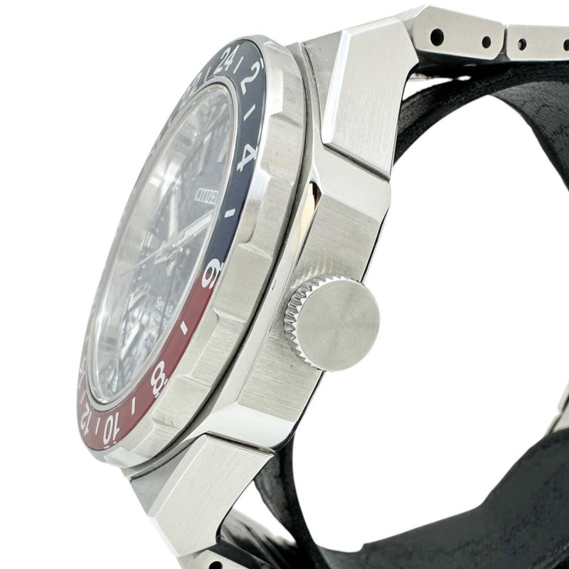 【CITIZEN/シチズン】 シリーズ8 GMT NB6030-59L(9054-0065X02) 箱/保あり 裏スケルトン 腕時計 ステンレススチール 自動巻き/オートマ ネイビー文字盤/ネイビーレッドベゼル/シルバーベルト メンズ
【中古】【真子質店】【GD】




【IxDMo】