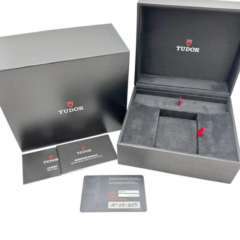 【TUDOR/チューダー/チュードル】 クラシックデイト 22013 腕時計 ステンレススチール/YG 自動巻き/オートマ シャンパン文字盤/シルバーゴールドコンビベルト レディース
【中古】【真子質店】【BL】




【IKxMo】