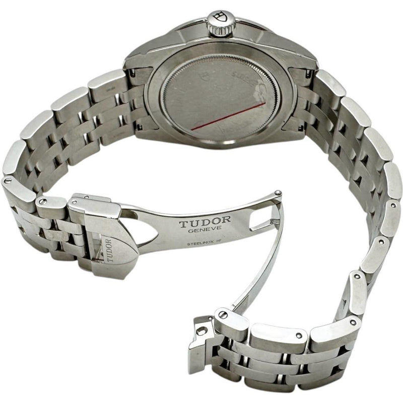 【TUDOR/チューダー/チュードル】 グラマー デイデイト 56000 未使用　10Pダイヤ 腕時計 ステンレススチール 自動巻き/オートマ シルバー文字盤/シルバーベルト メンズ
【中古】【真子質店】【BL】




【TxSx】