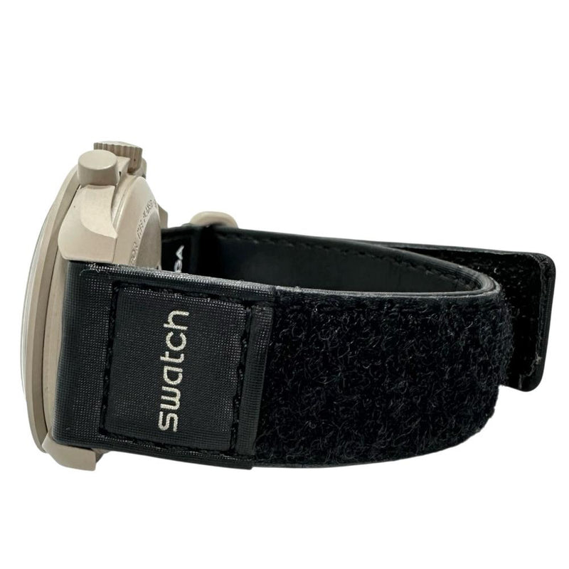 【Swatch/スウォッチ】 OMEGAコラボ ジュピター クロノ 腕時計 プラスチック/ナイロン クオーツ ベージュ文字盤/黒ナイロンベルト メンズ
【中古】【真子質店】【GD】




【TTx】