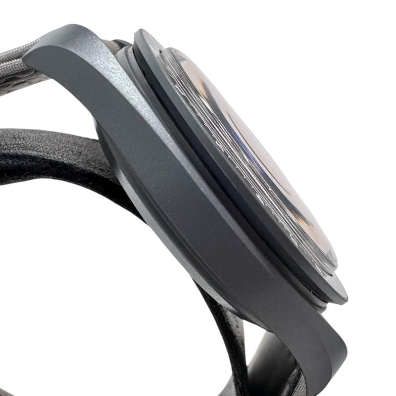 【Swatch/スウォッチ】 OMEGAコラボ マーキュリー クロノ 腕時計 プラスチック/ナイロン クオーツ グレー文字盤/シルバーナイロンベルト メンズ
【中古】【真子質店】【GD】




【TMoMa】