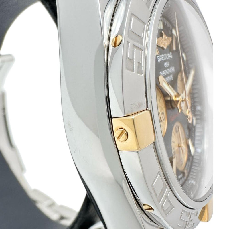 【BREITLING/ブライトリング】 IB0110 クロノマット44 ビコロ 腕時計 ステンレススチール 自動巻き/オートマ ブラック＆ゴールド文字盤/シルバーベルト レディース
【中古】【真子質店】【BL】




【DTSx】