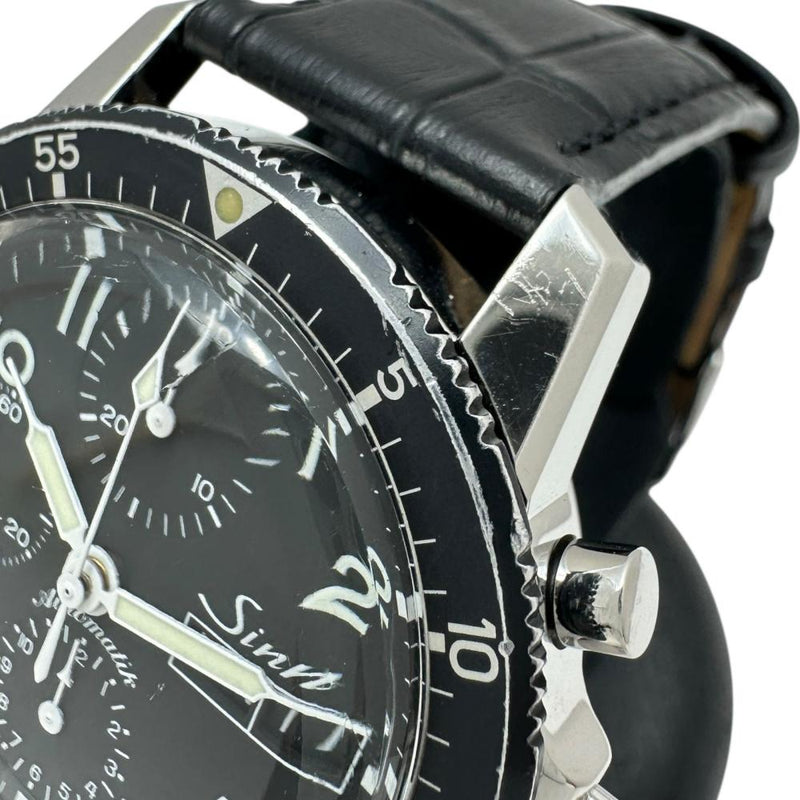 【Sinn/ジン】 103.B.AUTO インストゥルメント クロノ 腕時計 ステンレススチール/レザー 自動巻き/オートマ ブラック文字盤/ブラックレザー社外ベルト メンズ
【中古】【真子質店】【BL】




【ISxMa】