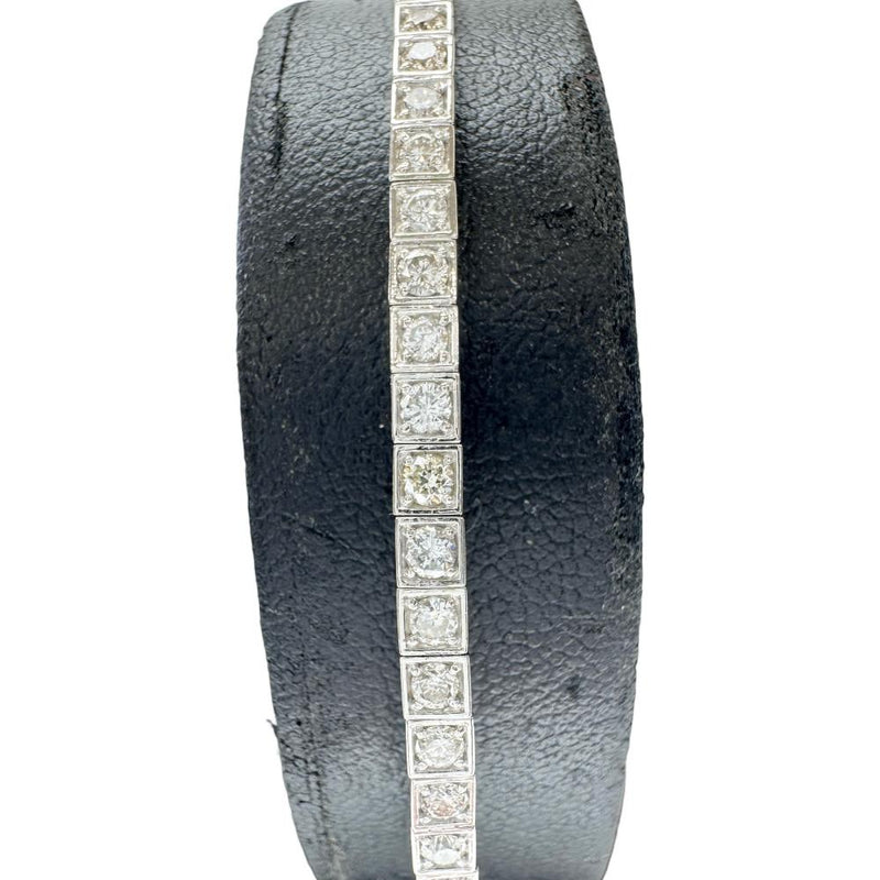 形状記憶バングル ダイヤモンド ブレスレット Pt950プラチナ 9.5g 16～cm レディース
【中古】【真子質店】【NN】




【Ixxx】