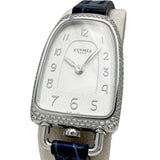 【HERMES/エルメス】 GA1.130 ギャロップドゥエルメスMM ダイヤベゼル 箱/保付 腕時計 ステンレススチール/レザー クオーツ シルバー文字盤/ブルーレザーベルト レディース
【中古】【真子質店】【BL】




【MaMaxx】