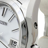 【CITIZEN/シチズン】 ザシチズン エコドライブ AQ1000-58A/A010-T017983 腕時計 ステンレススチール ソーラー シルバー文字盤/シルバーベルト メンズ
【中古】【真子質店】【GD】




【KIMo】