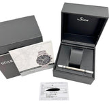 【Sinn/ジン】 インストゥルメント 103.B.SA.AUTO 裏スケルトン　保証書/ギャラ/箱付き 腕時計 ステンレススチール/レザー 自動巻き/オートマ ブラック文字盤/ブラウンレザー社外ベルト メンズ
【中古】【真子質店】【BL】




【IDMax】