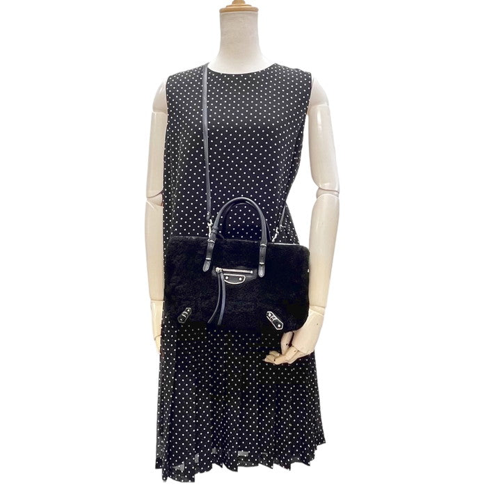 【BALENCIAGA/バレンシアガ】 387477 ペーパー ミニ ショルダーバッグ 2way   ハンドバッグ ムートン/レザー ブラック レディース【中古】【真子質店】【GD】




【DMoY】