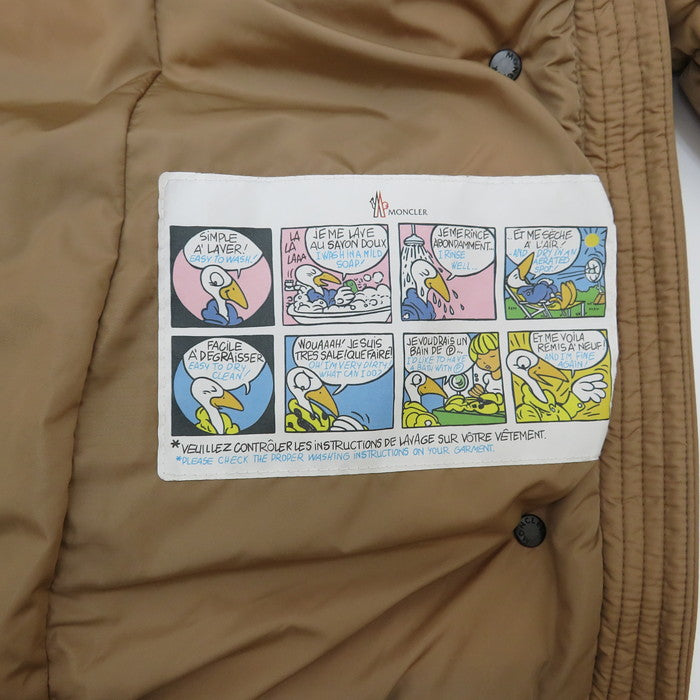 【MONCLER/モンクレール】 CLIO GIUBBOTTO B20934687725 68065 毛皮フード  ダウンジャケット ナイロン/ダウン/フェザー/タヌキ ベージュ レディース【中古】【真子質店】【GD】




【DSMo】