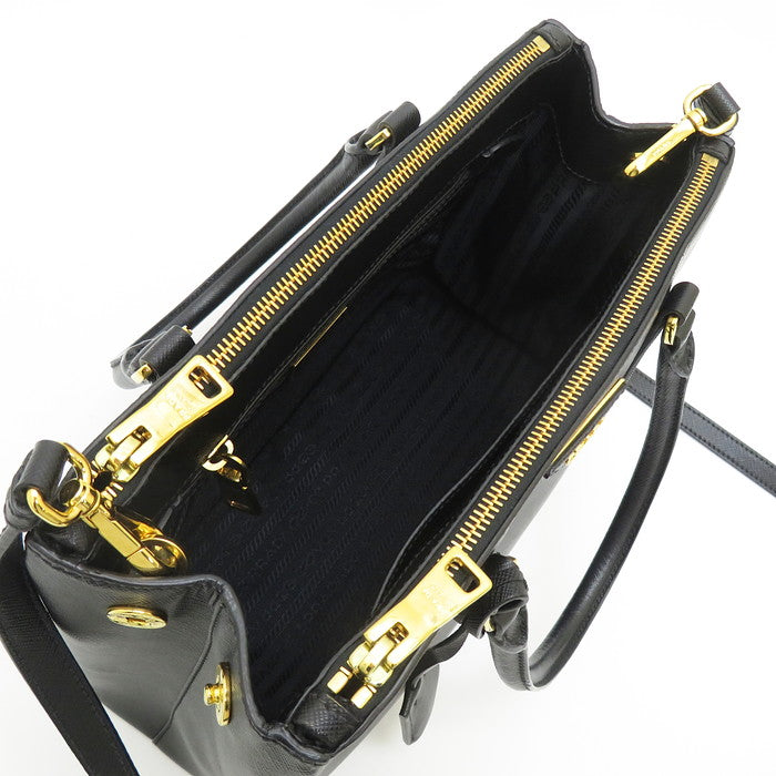 PRADA/プラダ】 ガレリア 1BA863 2WAY ハンドバッグ サフィアーノレザー NERO レディース【中古】【真子質店】【GD】 –  真子質店 PawnShopMAKO