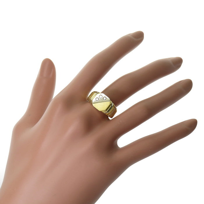 19号 印台風 メンズOK コンビカラー ダイヤモンド 計0.10ct リング・指輪 K18YGイエローゴールド 18金/K18WGホワイトゴールド 18金 10.1g ユニセックス
【中古】【真子質店】




【MoSD】