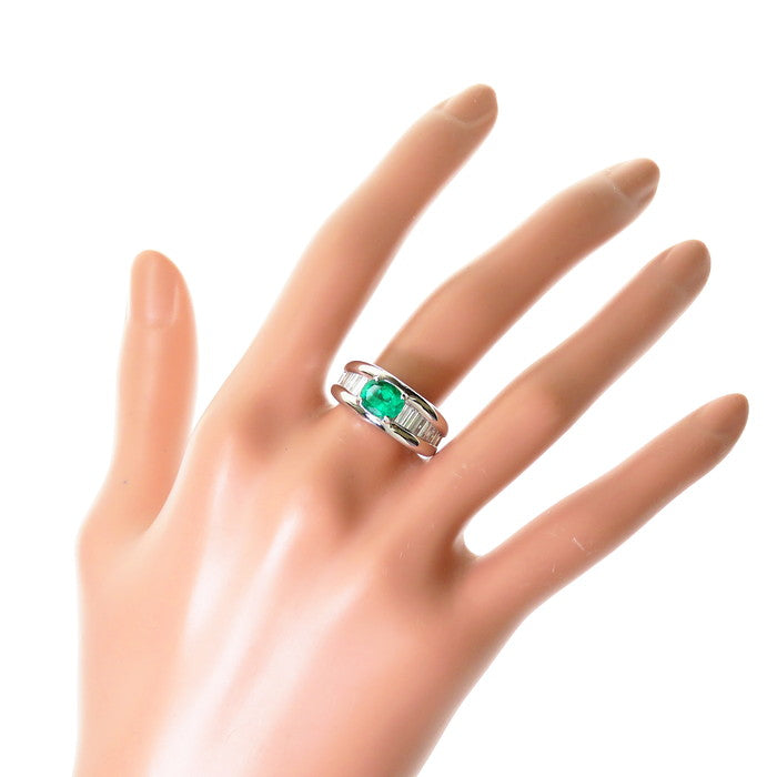 ★★最終特価品 14号 エメラルド 1.36ct ダイヤモンド 計1.14ct リング・指輪 Pt900プラチナ 14.7g レディース
【中古】【真子質店】【NN】




【IDxx】