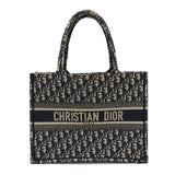 【Christian Dior/クリスチャンディオール】 M1296ZRIW M928 ブックトート ミディアム オブリークエンブロイダリー トートバッグ/ジャガード ネイビー ユニセックス【中古】【真子質店】【GD】




【TTxx】