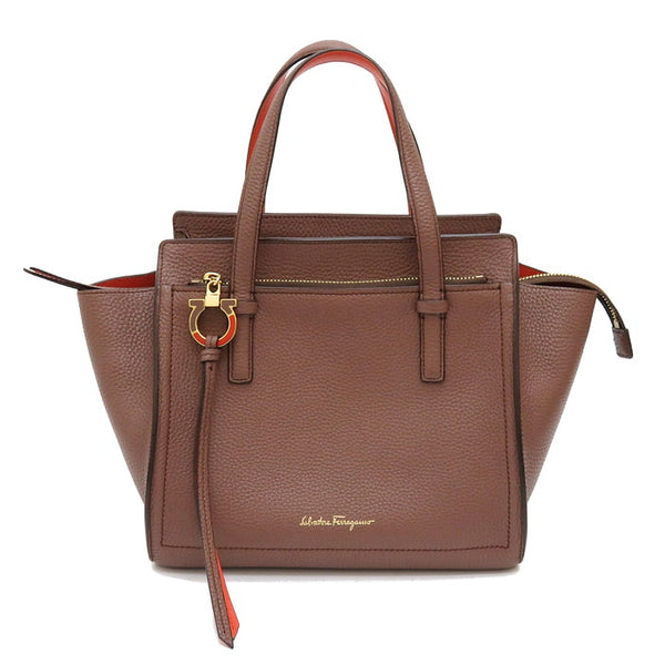 Salvatore Ferragamo/サルヴァトーレフェラガモ】 AU-21/F476 エイミー