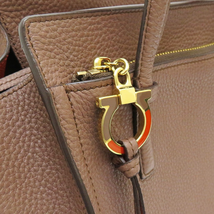 Salvatore Ferragamo/サルヴァトーレフェラガモ】 AU-21/F476 エイミー