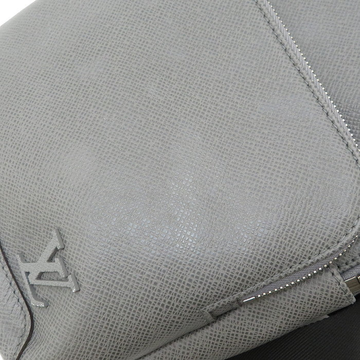 LOUIS VUITTON/ルイ・ヴィトン】 アヴェニュー・スリングバッグ