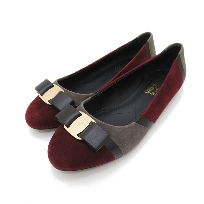 Salvatore Ferragamo バーガンディ フラットシューズ Salvatore Ferragamo バーガンディ フラットシューズ