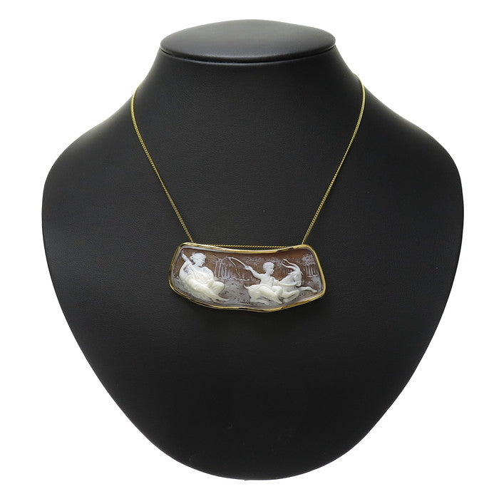 【DESIGNER JEWELRY/作家ジュエリー】 ペンダント兼用 カメオ シェル ブローチ K18ゴールド 18金 14.0g レディース
【中古】【真子質店】【NN】




【TTx】