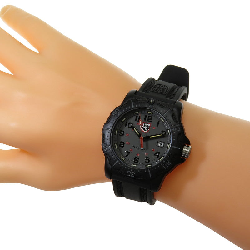【LUMINOX/ルミノックス】 08908882 8880シリーズ 腕時計 カーボン/ラバー クオーツ 黒 メンズ
【中古】【真子質店】【NN】




【ITY】