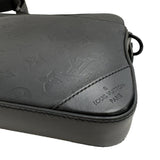 【LOUIS VUITTON/ルイ・ヴィトン】 モノグラム M69827  モノグラムシャドウ デュオ・メッセンジャー  ショルダーバッグ モノグラムキャンバス ノワール  ユニセックス【中古】【真子質店】【GD】




【IYMax】