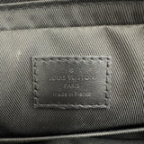 【LOUIS VUITTON/ルイ・ヴィトン】 モノグラム M69827  モノグラムシャドウ デュオ・メッセンジャー  ショルダーバッグ モノグラムキャンバス ノワール  ユニセックス【中古】【真子質店】【GD】




【IYMax】