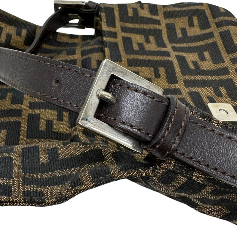 【FENDI/フェンディ】 ズッカ マンマバケット ワンショルダー ショルダーバッグ キャンバス ブラウン/シルバー金具 レディース【中古】【真子質店】【GD】




【Sxx】