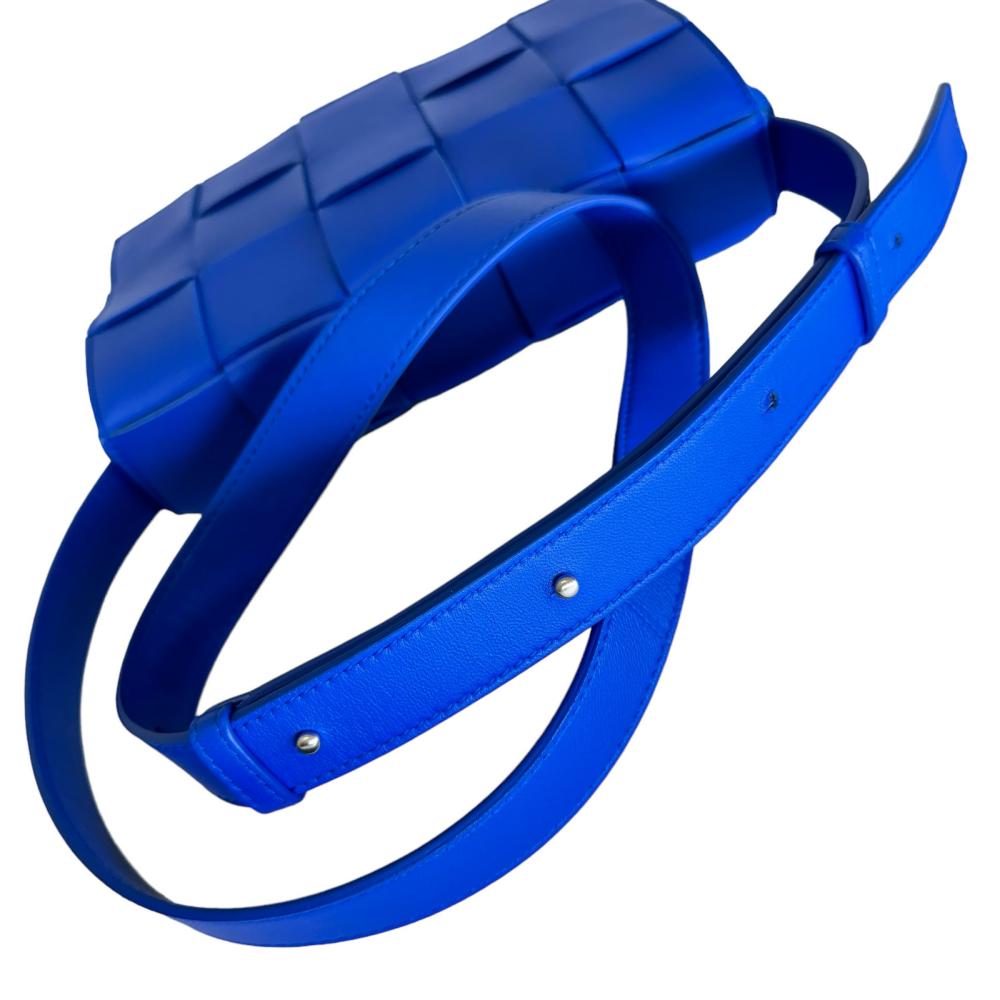 BOTTEGAVENETA/ボッテガヴェネタ】 カセット マキシイントレチャート