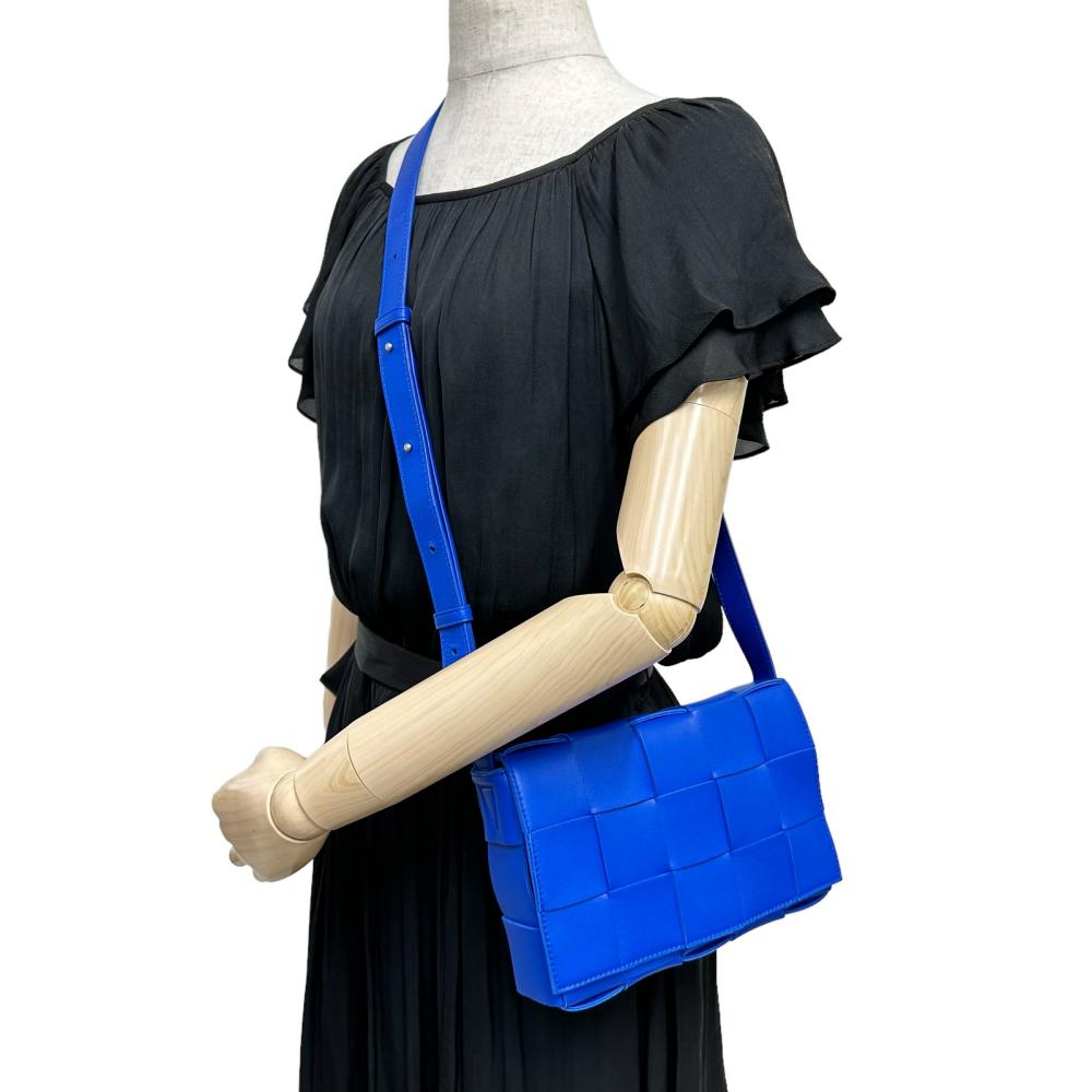 BOTTEGAVENETA/ボッテガヴェネタ】 カセット マキシイントレチャート