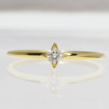 5号【AHKAH/アーカー】 ダイヤモンド 0.05ct リング・指輪 シリウスリング Starry Heavens K18ゴールド 18金 0.8g VC1174010200 レディース
【中古】【真子質店】【BL】




【MiT】