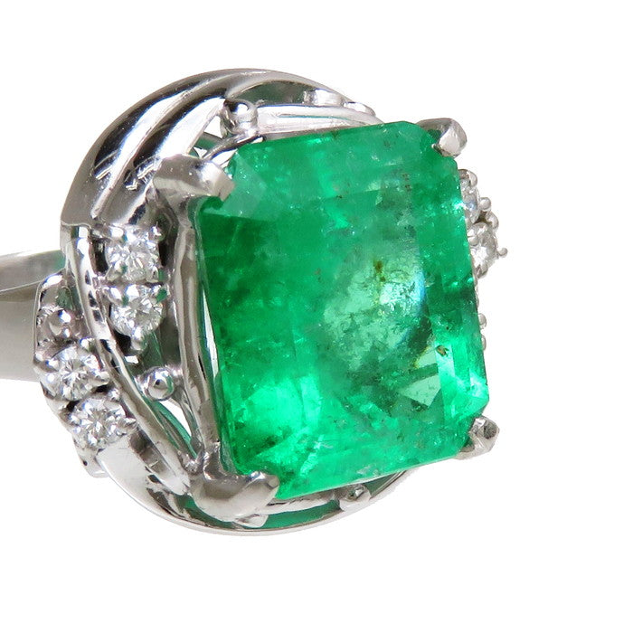 11.5号 エメラルド 6.10ct ダイヤモンド 計0.19ct リング・指輪 Pt900