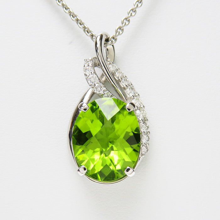 ペリドット 6.04ct ダイヤモンド 計0.34ct ネックレス Pt900プラチナ/Pt850プラチナ 10.4g 45cm レディース
【中古】【真子質店】【NN】




【MoMox】