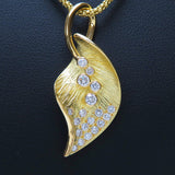 【DESIGNER JEWELRY/作家ジュエリー】 芝田悦美 リーフモチーフ ※社外製チェーン ダイヤモンド 計0.45ct ネックレス K18ゴールド 18金 9.5g 45cm レディース
【中古】【真子質店】【NN】




【SxT】
