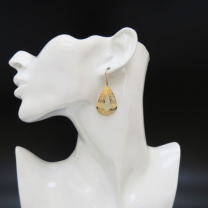 未使用・展示品 花/フラワー 透かし フック ピアス K18ゴールド 18金