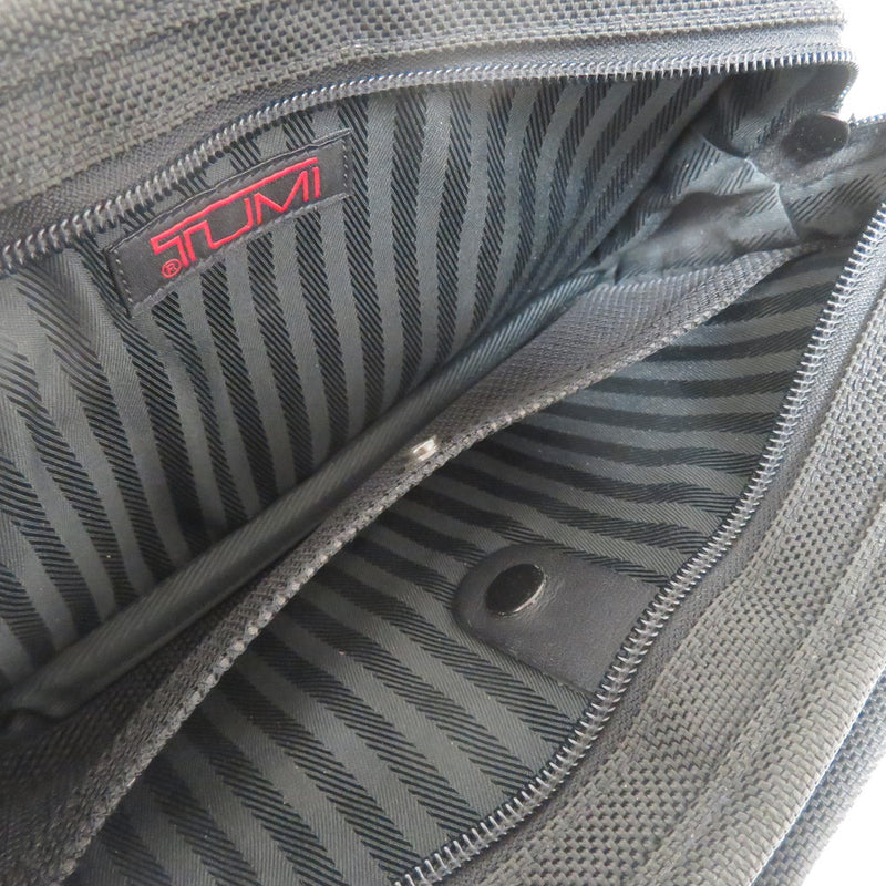 【TUMI/トゥミ】 2692D3 ナイロンポーチ　ストラップ付 セカンドバッグ ナイロン ブラック メンズ【中古】【真子質店】




【Tx】