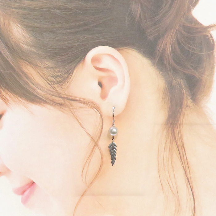 ★★最終特価品 ☆未使用・展示品☆ 羽ぶら下がり アメリカンフック アコヤ真珠 8.0mm ピアス K18WGホワイトゴールド 18金 2.4g レディース
【中古】【真子質店】




【KK】