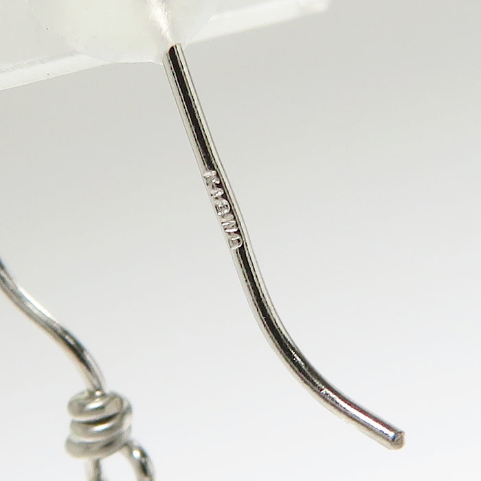 ☆未使用・展示品☆ 羽ぶら下がり アメリカンフック アコヤ真珠 8.0mm ピアス K18WGホワイトゴールド 18金 2.4g レディース
【中古】【真子質店】




【KK】