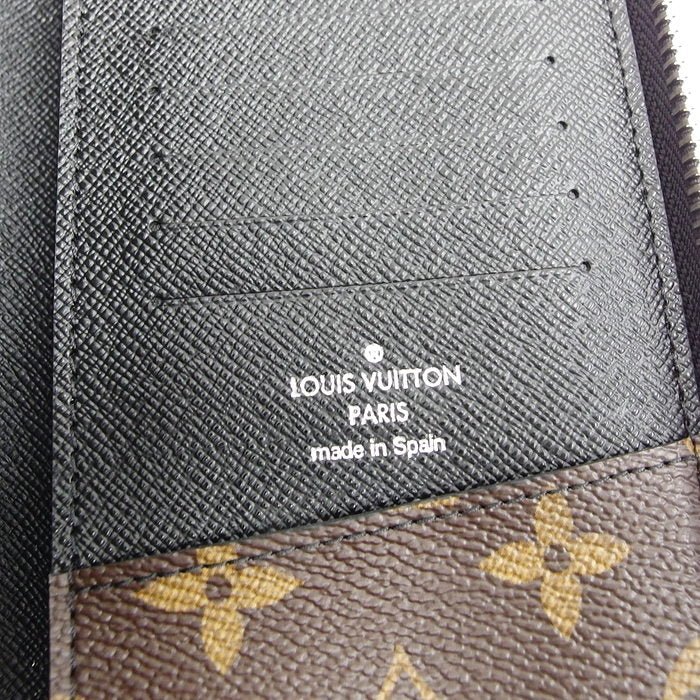 LOUIS VUITTON/ルイ・ヴィトン】 ジッピーウォレット ヴェルティカル