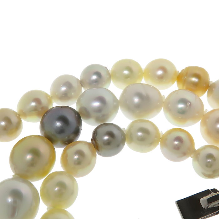 ★★最終特価品 南洋マルチパール 白蝶真珠8.00～10.5ｍｍ 黒蝶真珠 ネックレス シルバー 50.9g 44.5cm レディース
【中古】【真子質店】【NN】




【ITI】