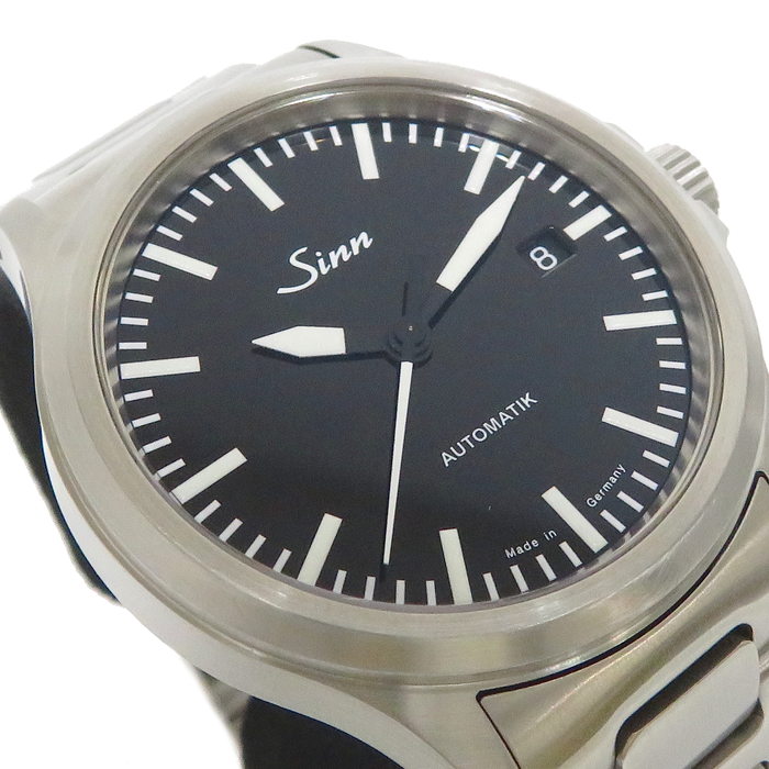 【Sinn/ジン】 556 腕時計 ステンレススチール/社外革ベルト(尾錠純正) 自動巻き/オートマ 黒文字盤 メンズ
【中古】【真子質店】【GD】




【SDY】