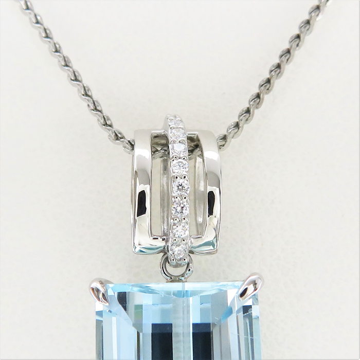 アクアマリン 9.97ct ダイヤモンド 計0.06ct ペンダントトップ Pt900プラチナ 6.3g レディース
【中古】【真子質店】【NN】




【YSMa】