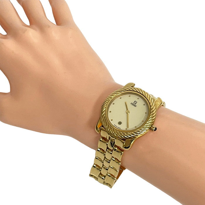 2024人気セールフェンディFENDI 腕時計 時計 レディース チェーンジベゼル レザー 時計