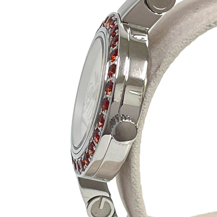 【GUCCI/グッチ】 105 バングルウォッチ 腕時計 ステンレススチール/ガーネット クオーツ 白文字盤 レディース
【中古】【真子質店】【GD】




【TMaI】