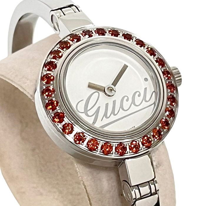 【GUCCI/グッチ】 105 バングルウォッチ 腕時計 ステンレススチール/ガーネット クオーツ 白文字盤 レディース
【中古】【真子質店】【GD】




【TMaI】