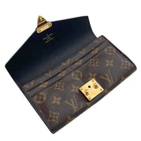 【LOUIS VUITTON/ルイ・ヴィトン】 ポルトフォイユ パラス モノグラム M58415 長財布 ノワール レディース【中古】【真子質店】【GD】




【MaSx】